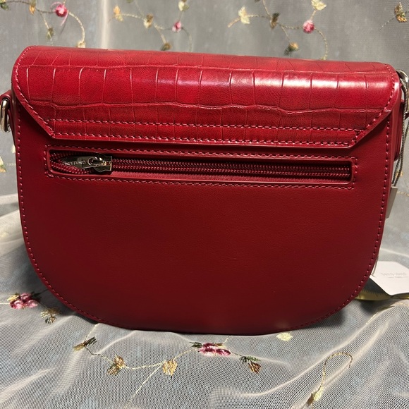 David Jones Red Shoulder Bag/Crossbody NWT - Picture 4 of 11